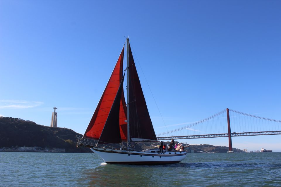 Lisbon: Daylight or Sunset on a Vintage Sailboat - Languages and Dress Code