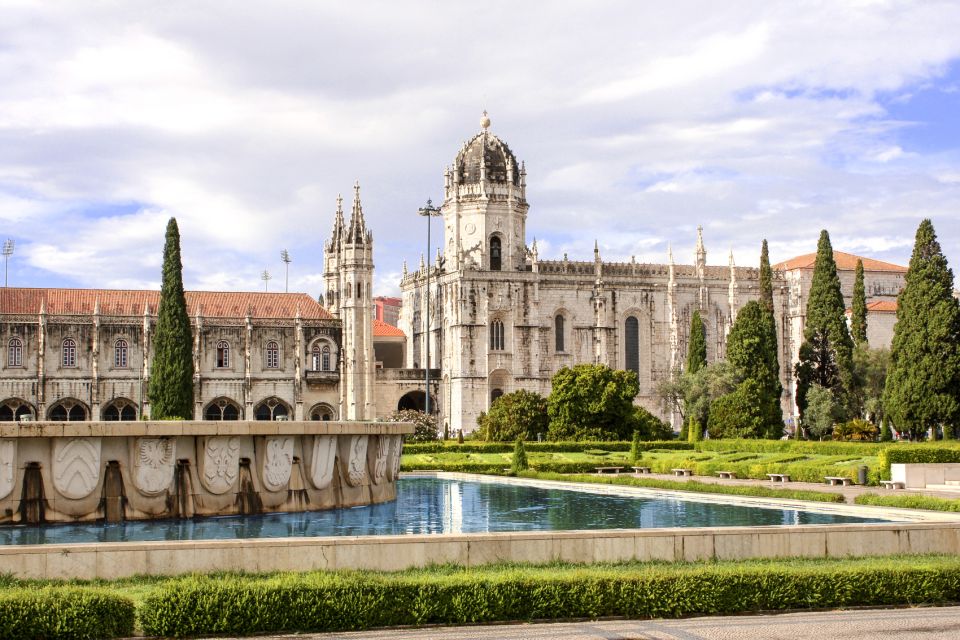 Lisbon: Guided Tour of Historic Belém by Electric Bike - Meeting Point and Availability