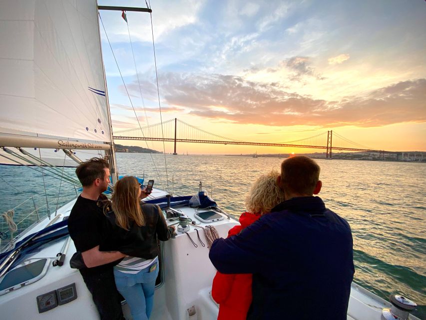 Lisbon: Private Sunset Sailing Tour With Drinks - Requirements