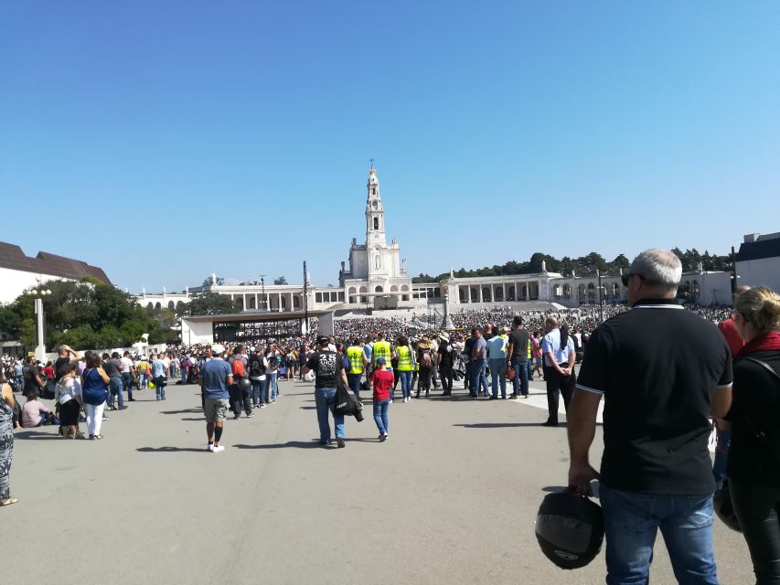 Lisbon: Private Transfer to Fatima - Arrival and Drop-off in Fatima