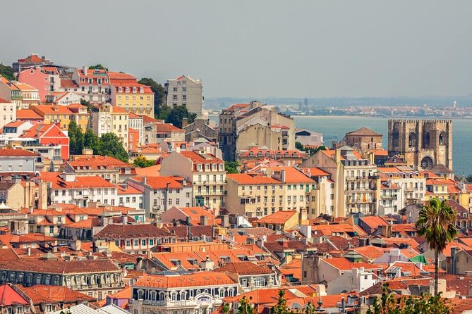 Lisbon Shore Excursion: Private Day Trip to Lisbon and Sintra - Visiting Sintras Landmarks