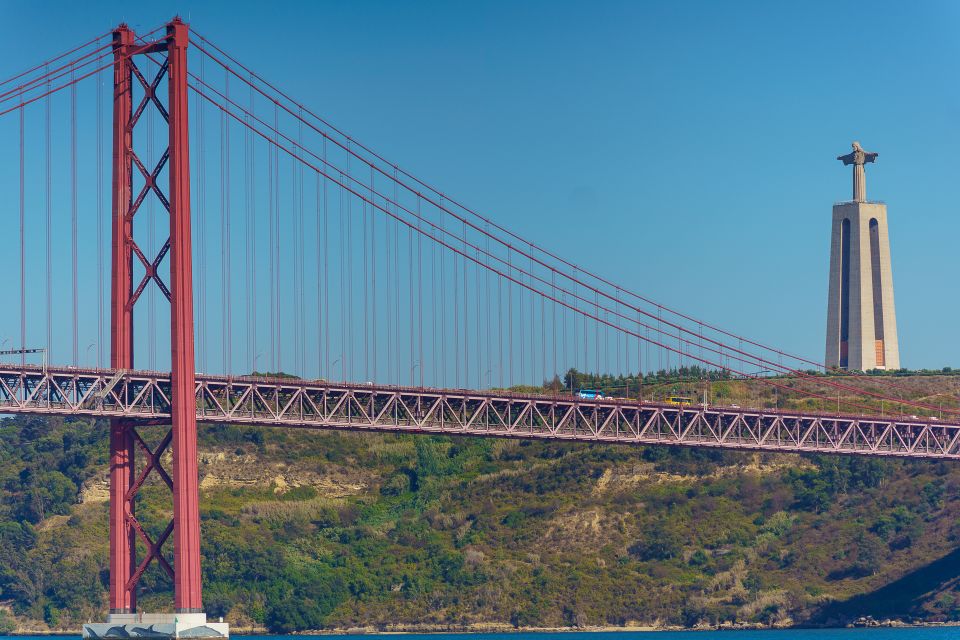 Lisbon: Tagus River Cruise With Brunch - Customer Ratings and Feedback