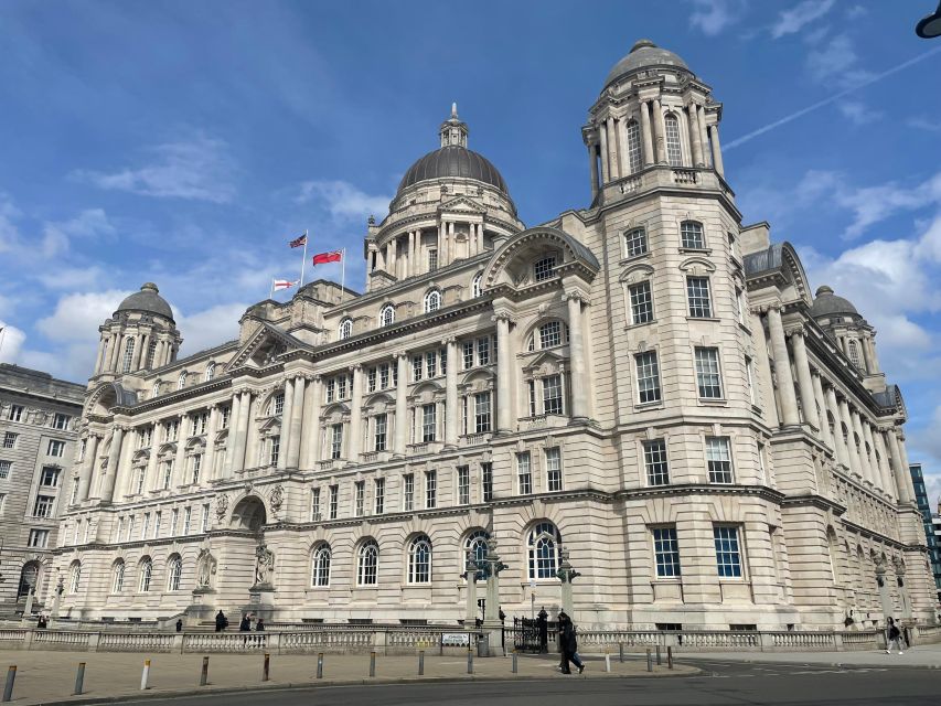 Liverpool: Private City 3 Hour Walking Tour Up To 5 Persons. - Complimentary Cafe Experience