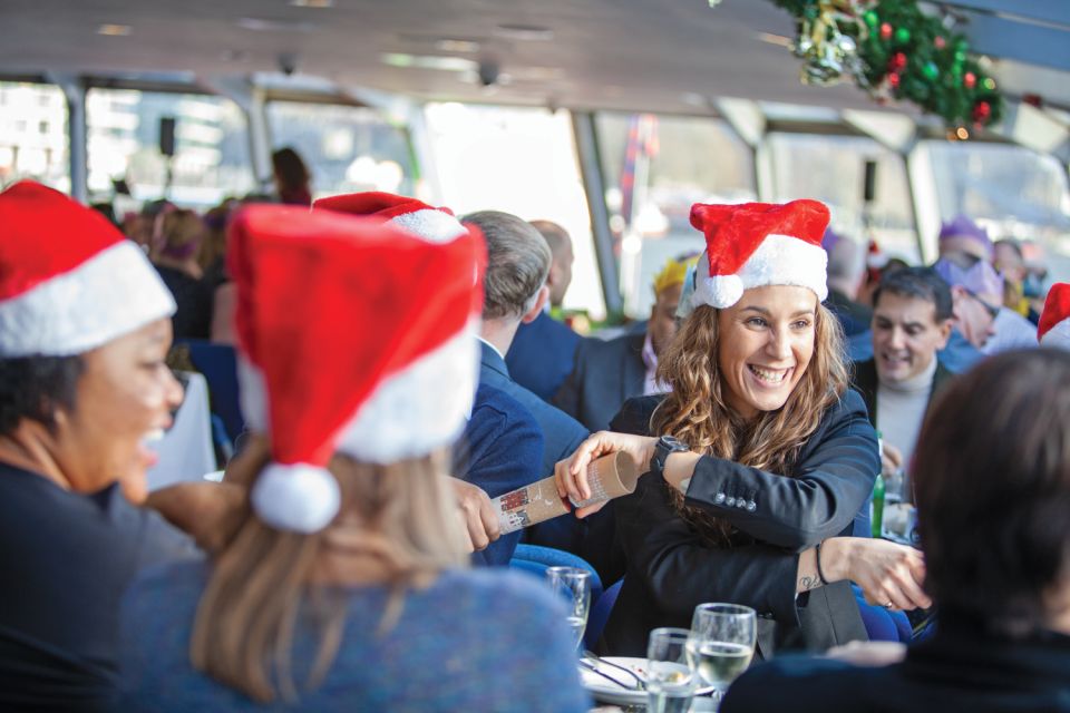 London: Christmas Party Lunch Cruise - Embrace the Christmas Spirit