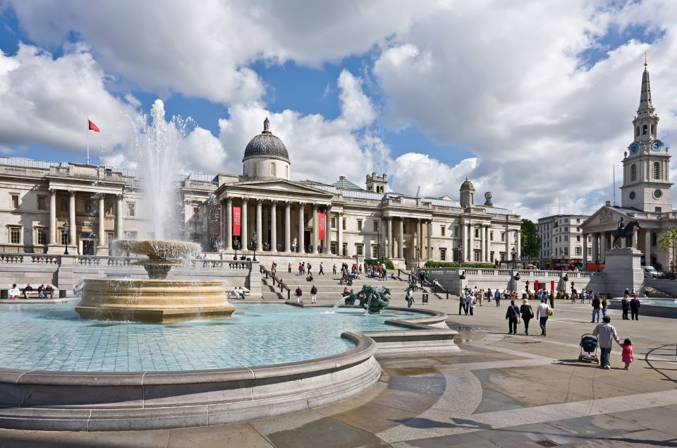 London: Murder Mystery Tour by Trafalgar Square (English) - Walking Distance