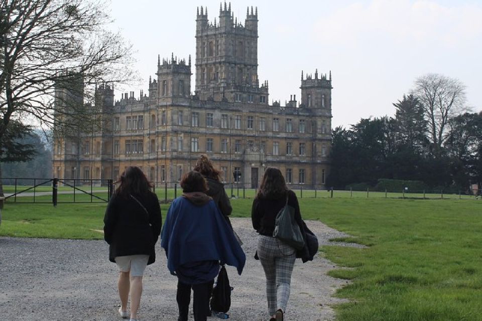 London: Private Round Trip Transfer To Highclere Castle - Cancellation and Refund Policy