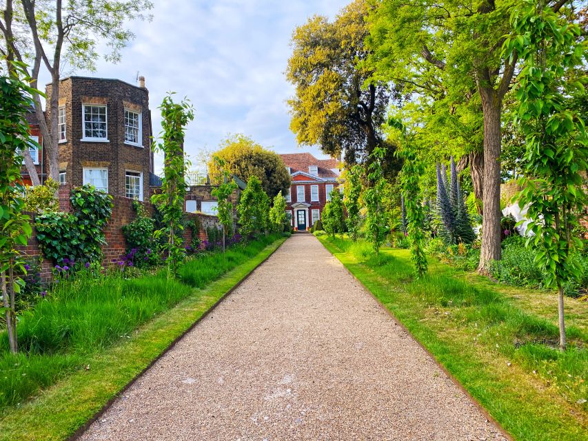 London: Secrets of Hampstead a Self-Guided City Game - Booking Details and Cancellation Policy