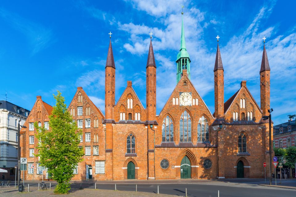 Lübeck From Hamburg 1-Day Private Trip by Train - Medieval History and Heritage