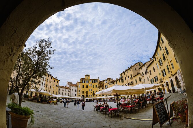 Lucca Food Tour - Do Eat Better Experience - Sights and Scenery on Stroll