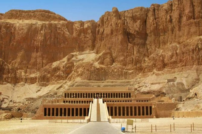 Luxor Private Full-Day Tour: Discover the East and West Banks of the Nile - Exploring Luxors Ancient Temples