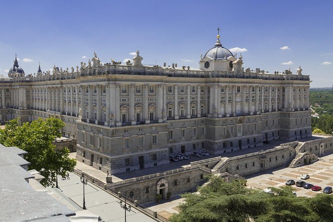 Madrid Royal Palace & Retiro Park Tour With Optional Tapas - Meeting and End Points