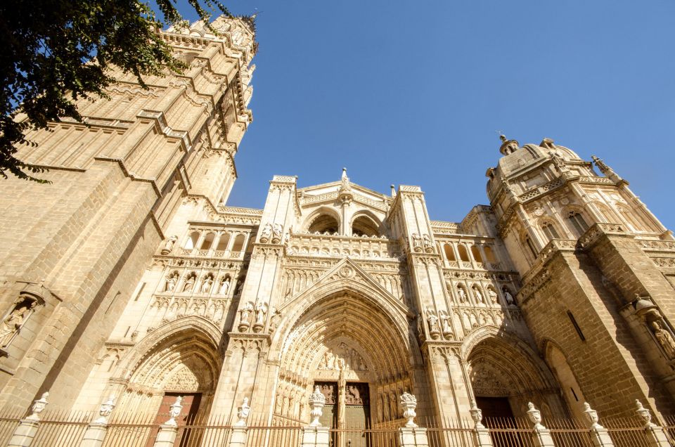 Madrid: Toledo and El Escorial Full-Day Coach Tour - Toledo