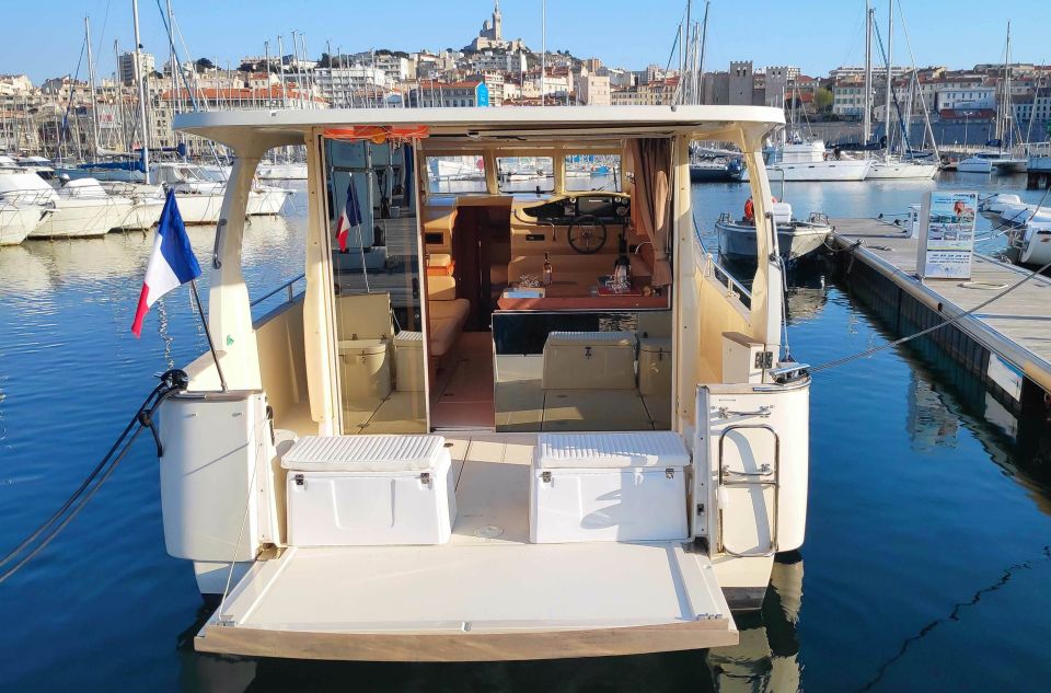 Marseille: Sunset Boat Cruise With Dinner and Drinks - Passenger Mobility Requirements