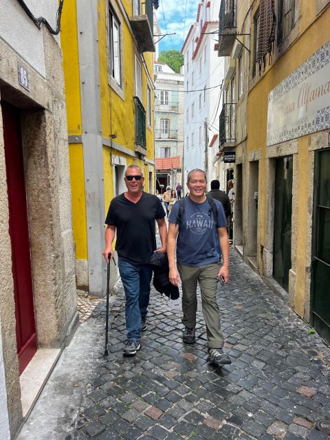 Medieval Tour in Lisbon With Tuk Tuk 1h30 7hills - Languages