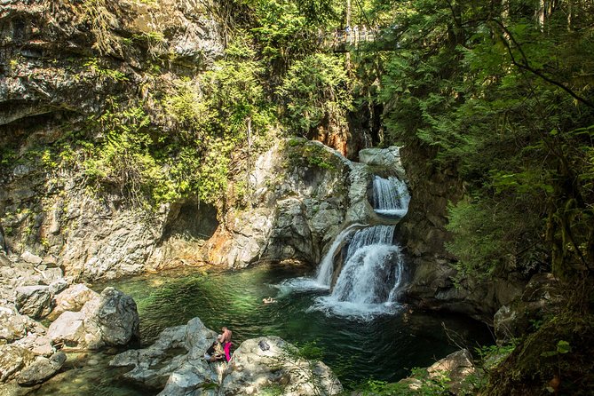 Mesmerizing Nature Walk in Lynn Canyon Park - Accessibility and Pet-Friendly Considerations