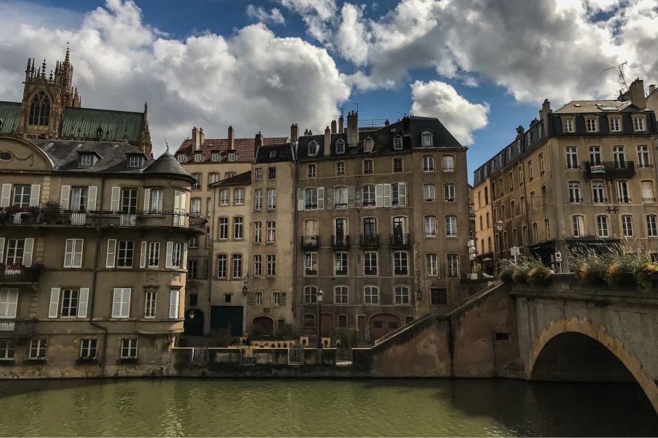 Metz: First Discovery Walk and Reading Walking Tour - Uncovering Metzs Hidden Gems