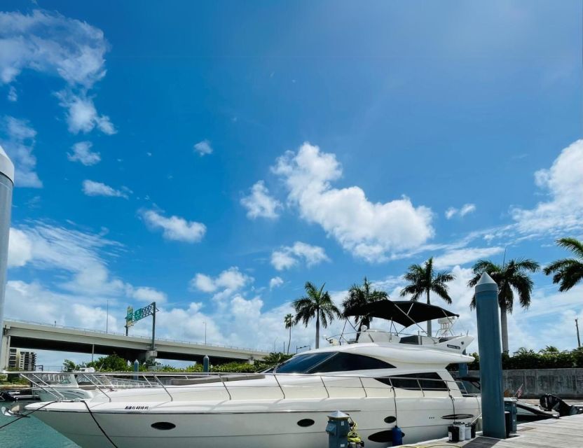 Miami: Yacht and Boat Rentals With Captain - Relax With Captains Expertise