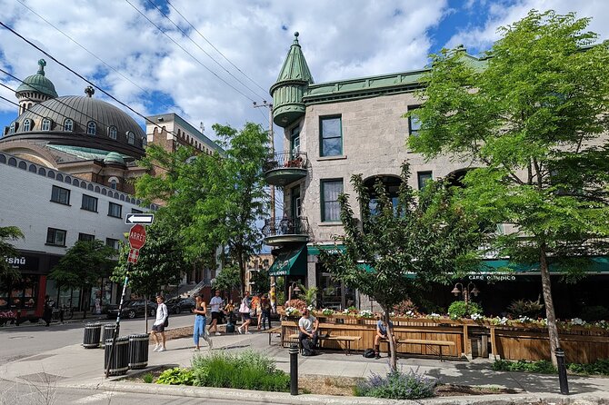 Montreals Plateau Mont-Royal and Mile End Tour by MTL Detours - Exploring Plateau Mont-Royal