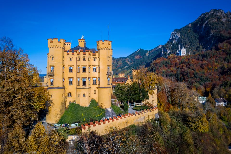 Munich: King Ludwigs Bavarian Castles Day Tour & Boat Ride - Neuschwanstein Castle Tour