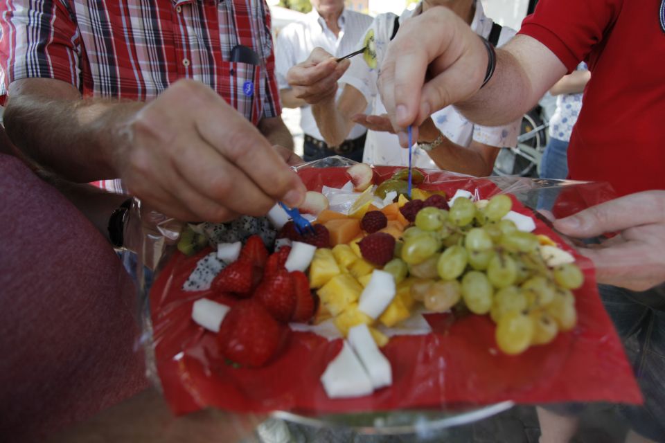 Munich: Viktualienmarkt Food Tasting Tour in English - Freshly Squeezed Juice