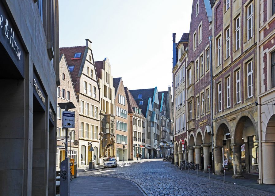 Münster: Old Town Historical Walking Tour by Geo Epoche - Cancellation and Refund Policy