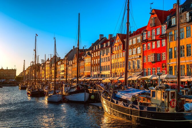 Native Walking Tour to Copenhagen - Exploring Copenhagens Highlights