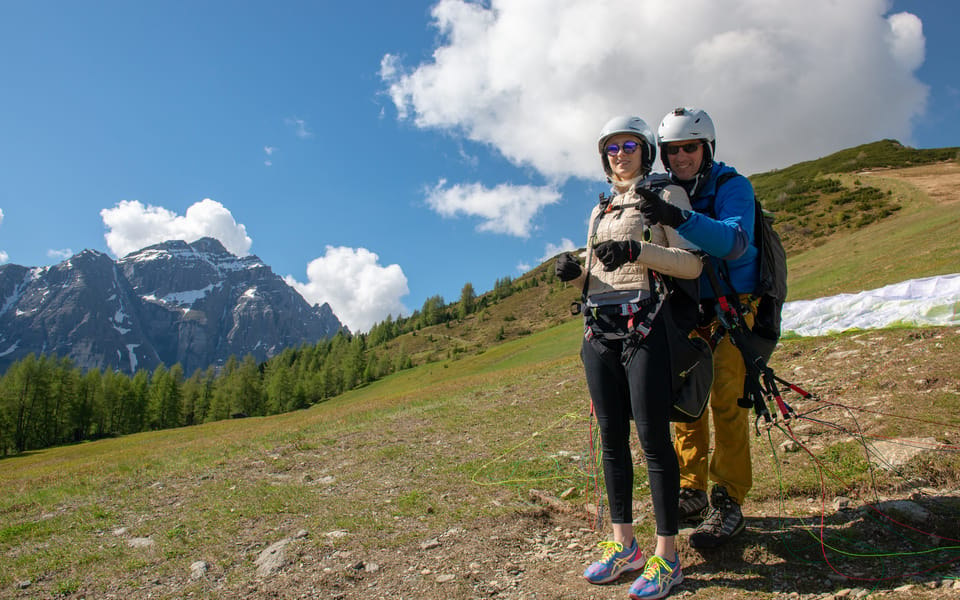 Neustift in Stubaital: Paragliding Tandem Flight - Accessing the Paragliding Site