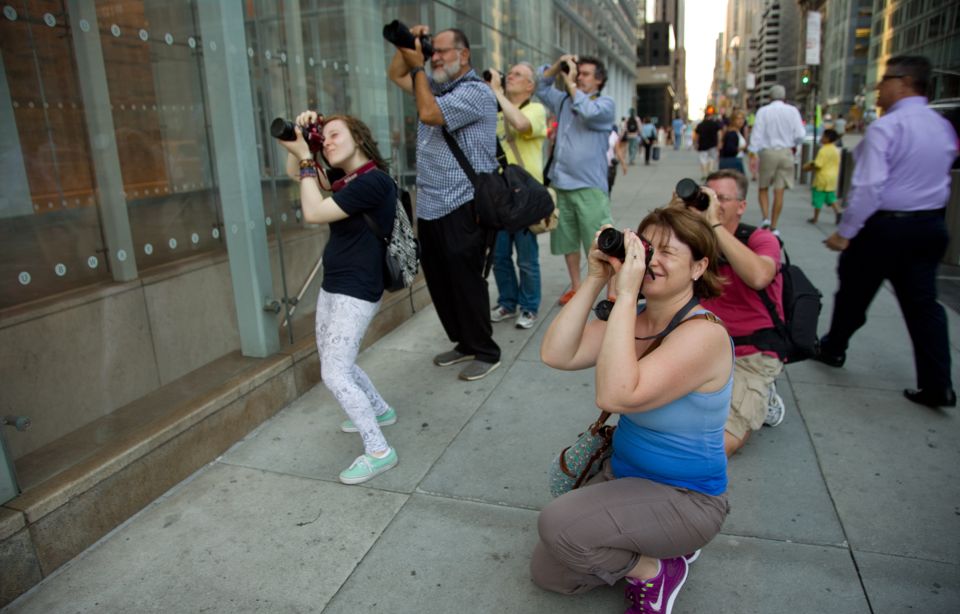 New York: Iconic Architecture 3-Hour Photo Tour - Frequently Asked Questions