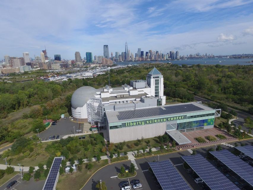 NYC: Liberty Science Center General Admission Ticket - Visitor Capacity and Features