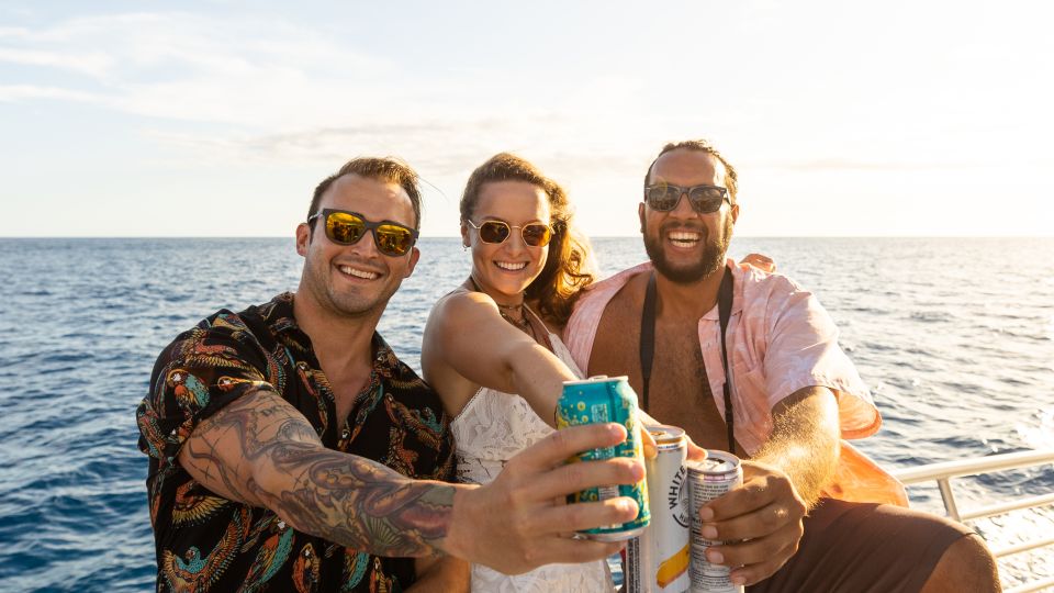 Oahu: Premium Waikiki Sunset Party Cruise With Live DJ - Dress Code and Prohibited Items