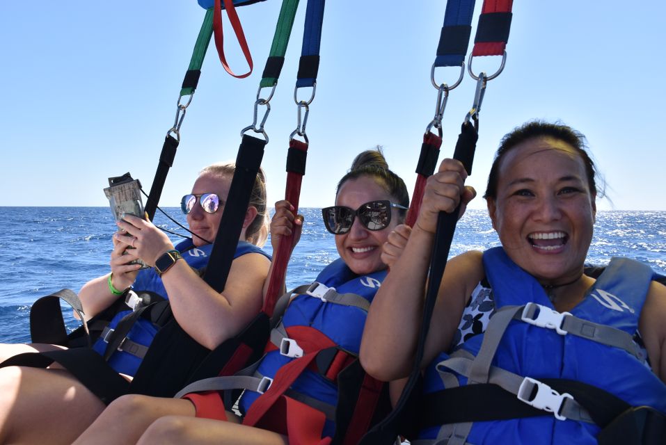 Oahu: Waikiki Parasailing - What to Bring