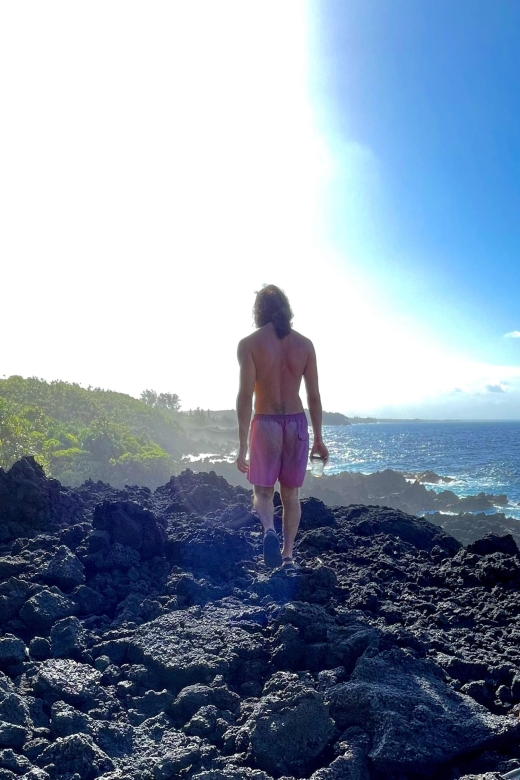 Pāhoa: Short Private Hike To Secret Jungle Tide Pool - Meeting and Parking