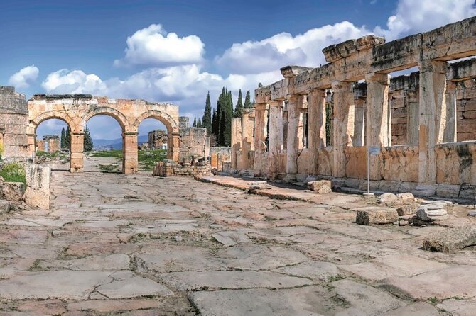 Pamukkale Full-Day Tour From Antalya With Lunch - Thermal Waters of Pamukkale