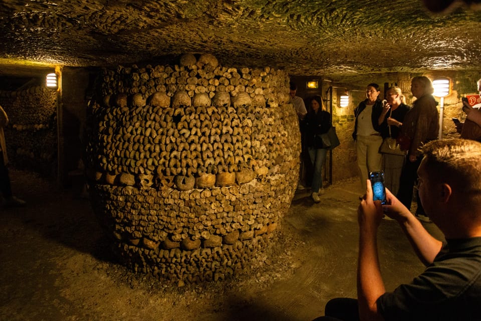 Paris Catacombs Skip-the-Line Guided Tour and Special Access - Important Information to Note