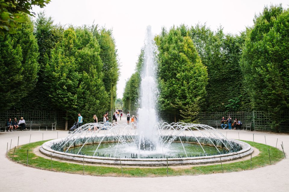 Paris: Gardens of Versailles Walking Tour & Palace Entry - Refund and Cancellation Policy