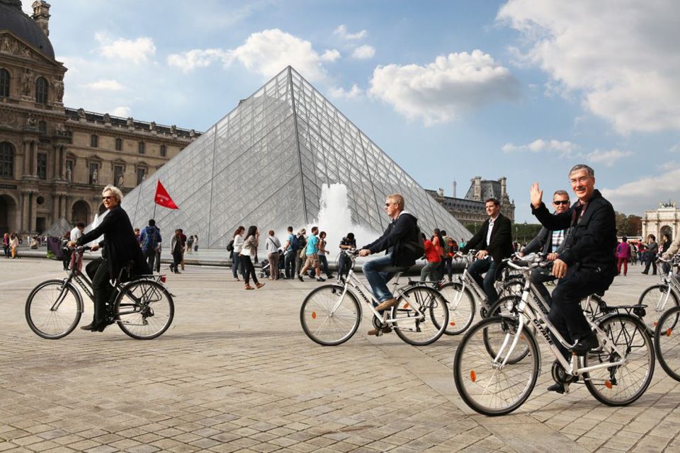 Paris: Guided Bike Tour - Highlights Along the Seine - Exploring Ile De La Cite