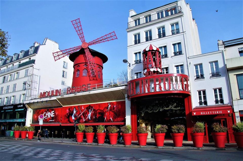 Paris : Low Cost Tour of Montmartre - Lapin Agile