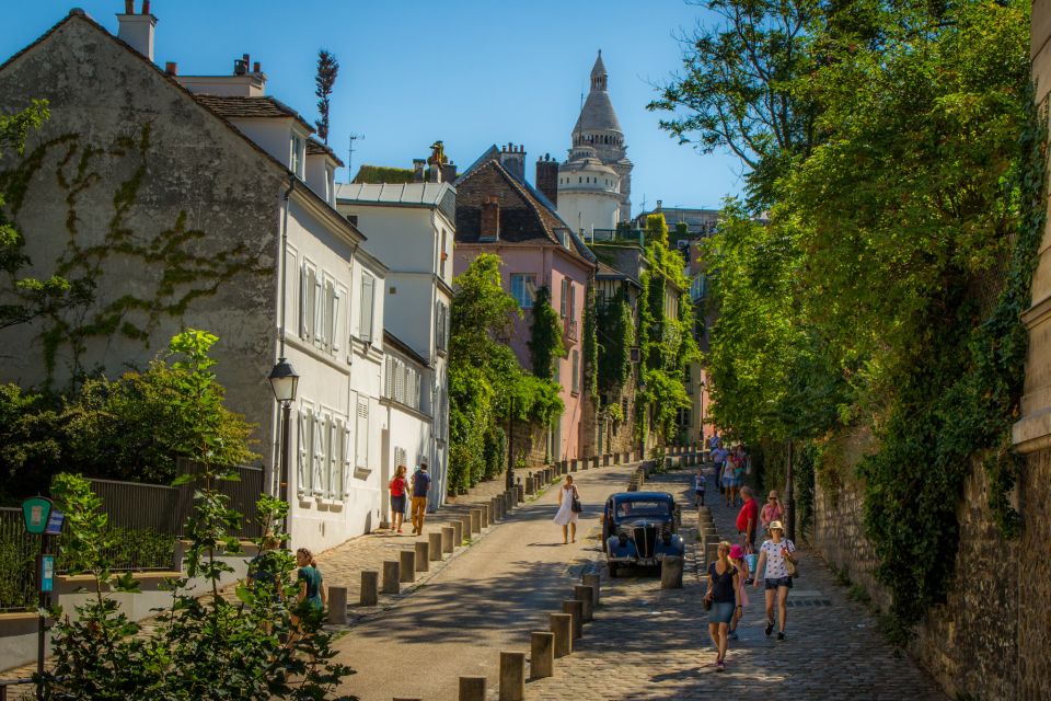 Paris: Montmartre Private Guided Walking Tour - Frequently Asked Questions