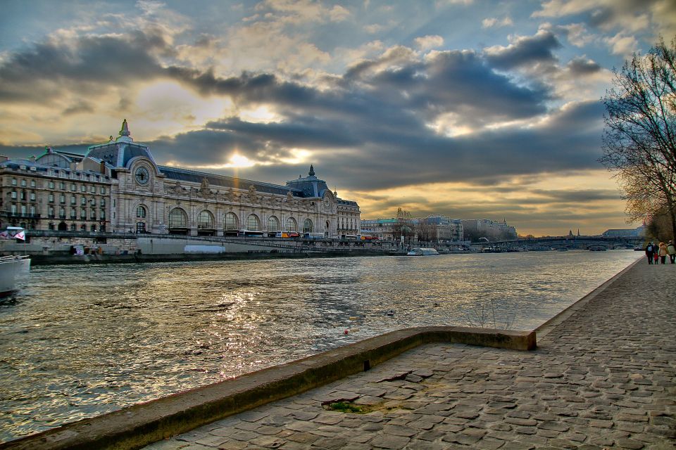 Paris: Photography Class for Beginners - Freezing Movement