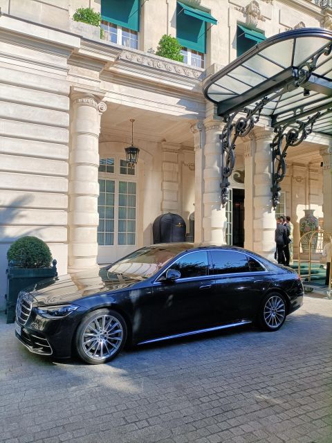 Paris: Private Transfer to or From Charles De Gaulle Airport - Seamless and Tailored Journey