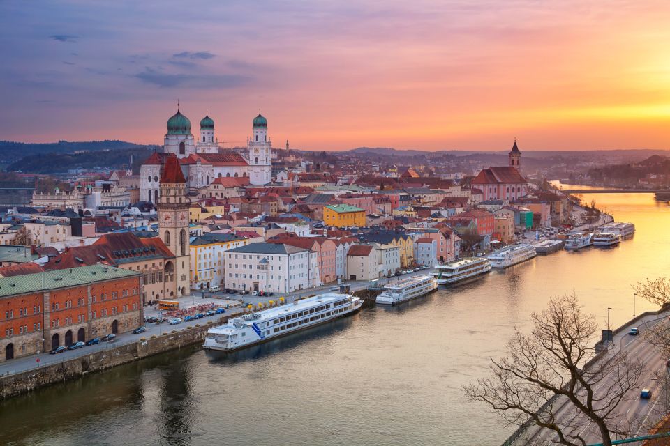 Passau: City Highlights Guided Walking Tour - Learning About History and Architecture