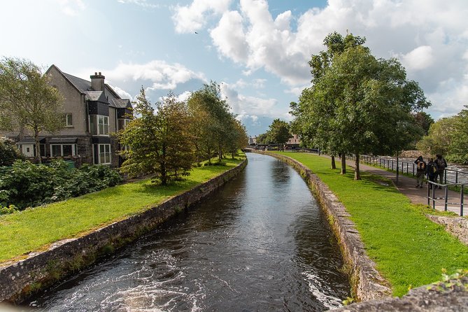 Photography Tour of Galway With an Instagram Influencer - Cancellation Policy