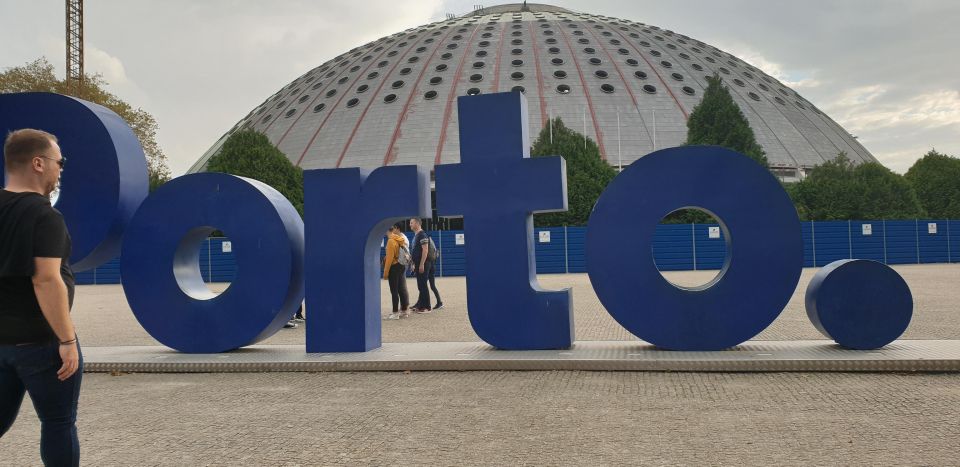 PORTO AT YOUR FEET-100% PRIVATE FULL DAY TOUR - Guided Tour of São Bento Train Station