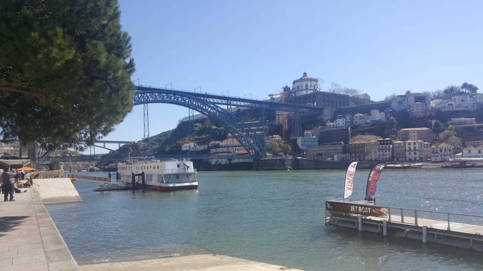 Porto: Half-Day Small Group City Tour - São Bento Station