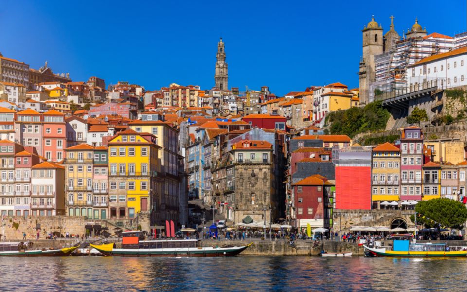 Porto: Romantic City Exploration Game - Exploring Portos History and Architecture