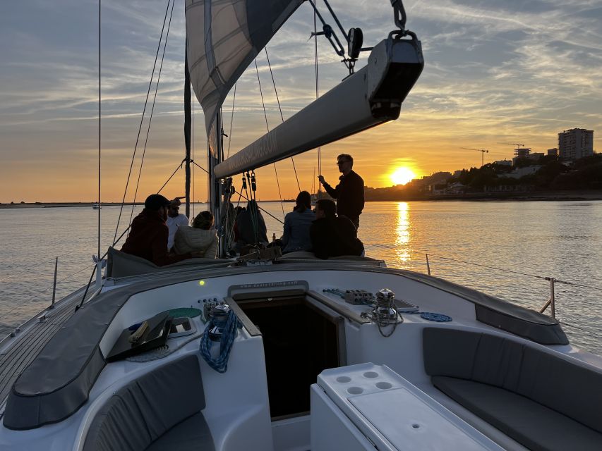 Porto: Sail the Douro River - Daytime or Sunset Tour - Meeting Point and Transportation