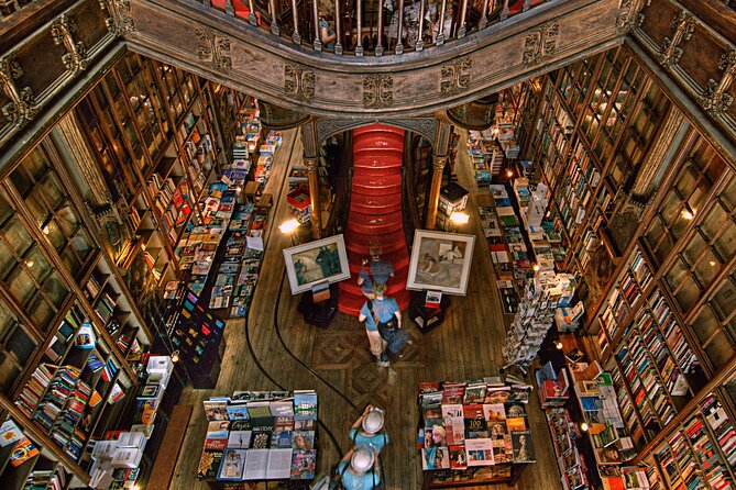 Porto Walking Tour, Lello Bookshop, River Cruise and Cable Car - Professional Guide and Languages