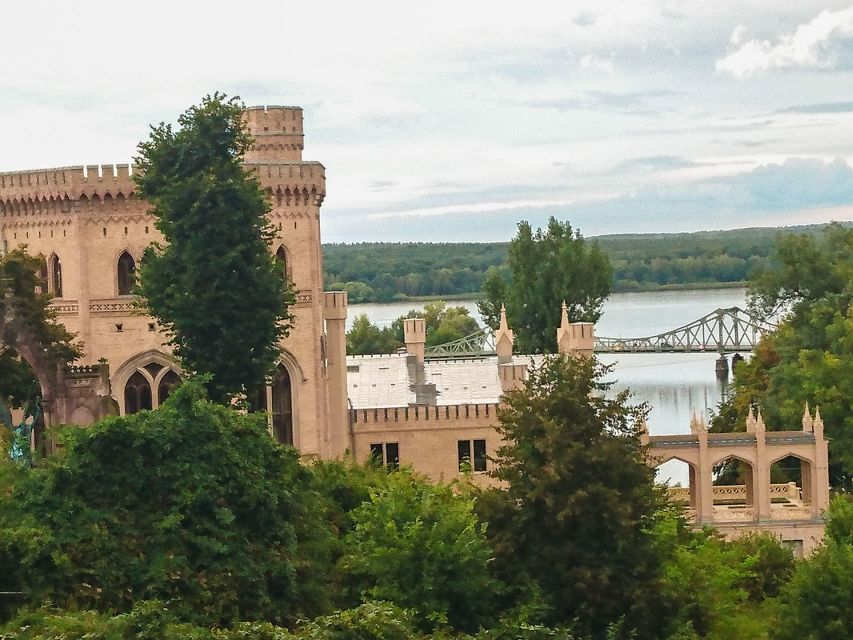 Potsdam: Private City Highlights Tour in a Vintage Minibus - Birthplace of European Cinema