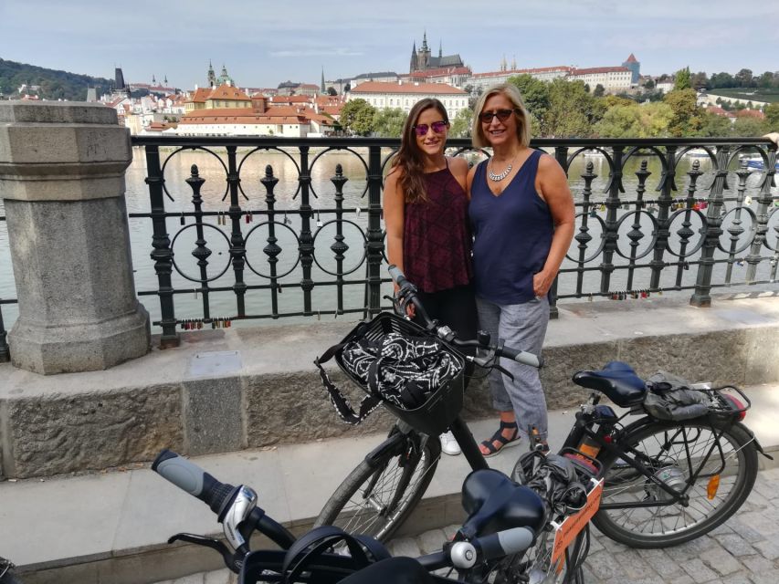 Prague: 3–Hour Communism and World War 2 E-Bike Tour - Exploring Communist History