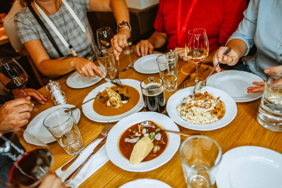 Prague: Award-Winning Old Town Food Tour With 4 Drinks Incl. - Unique Dessert